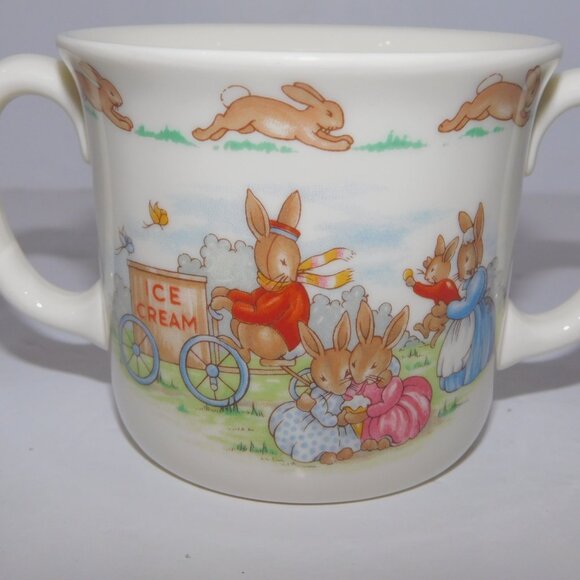 VTG Royal Doulton Bunnykins Double 2 Handled Mug Ice Cream Cart Hiker Bone China - Picture 8 of 8